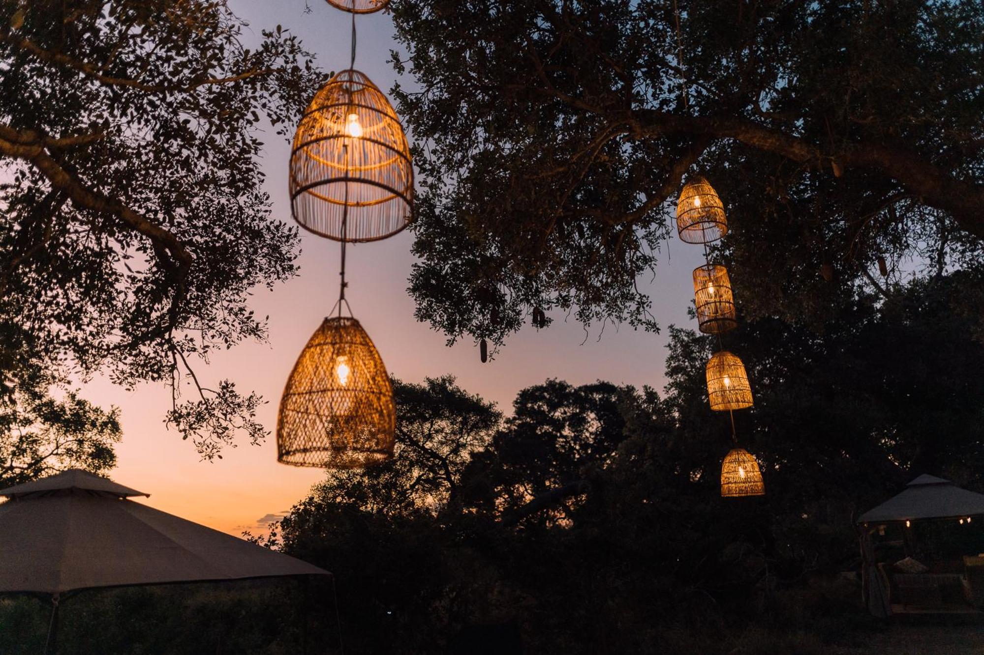 Kruger Untamed - Tshokwane River Camp * Skukuza